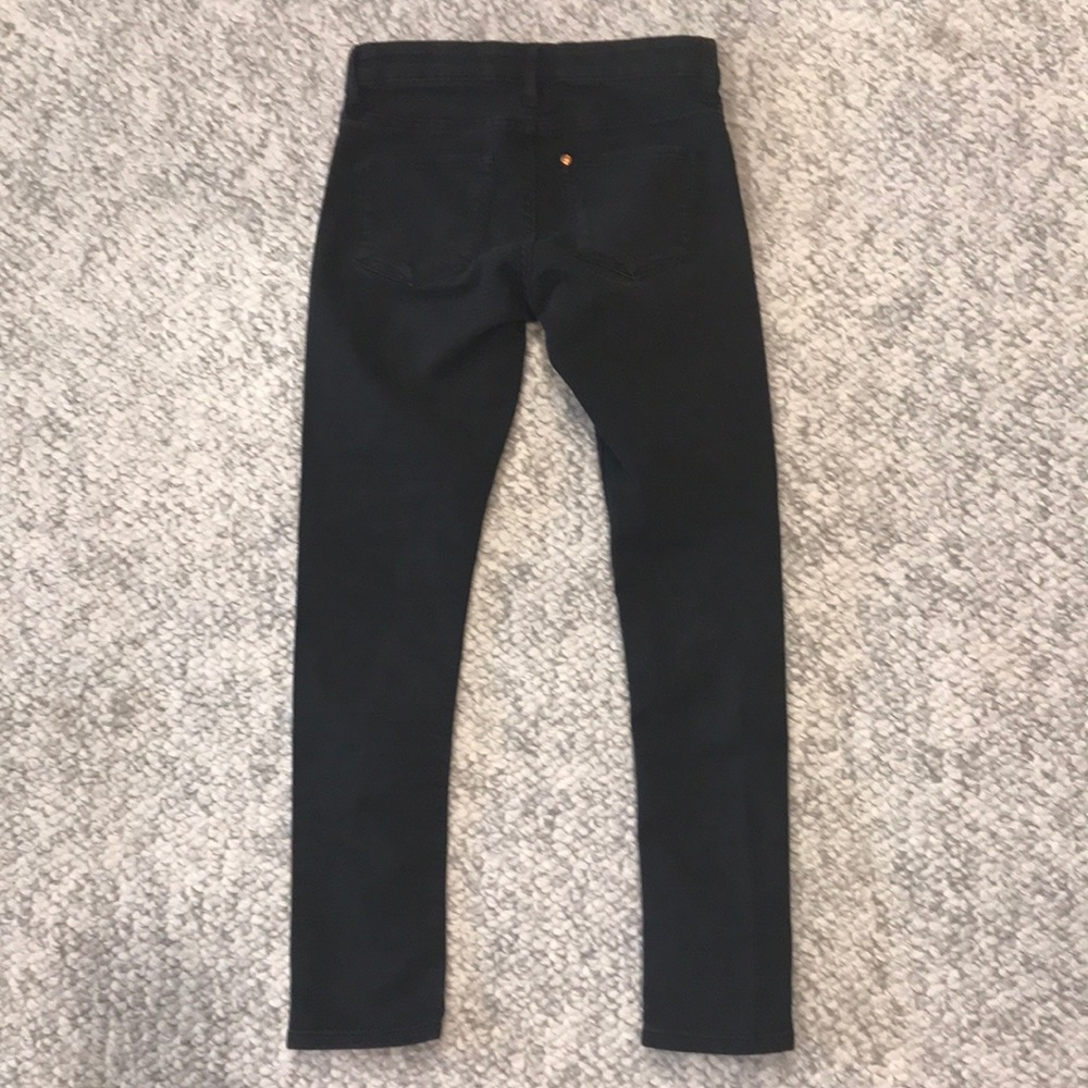 2/25 deal H&M supper skinny fit blk soft jeans - Picture 3 of 3